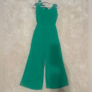 Backless reserved Green Jumpsuit (wide leg)
